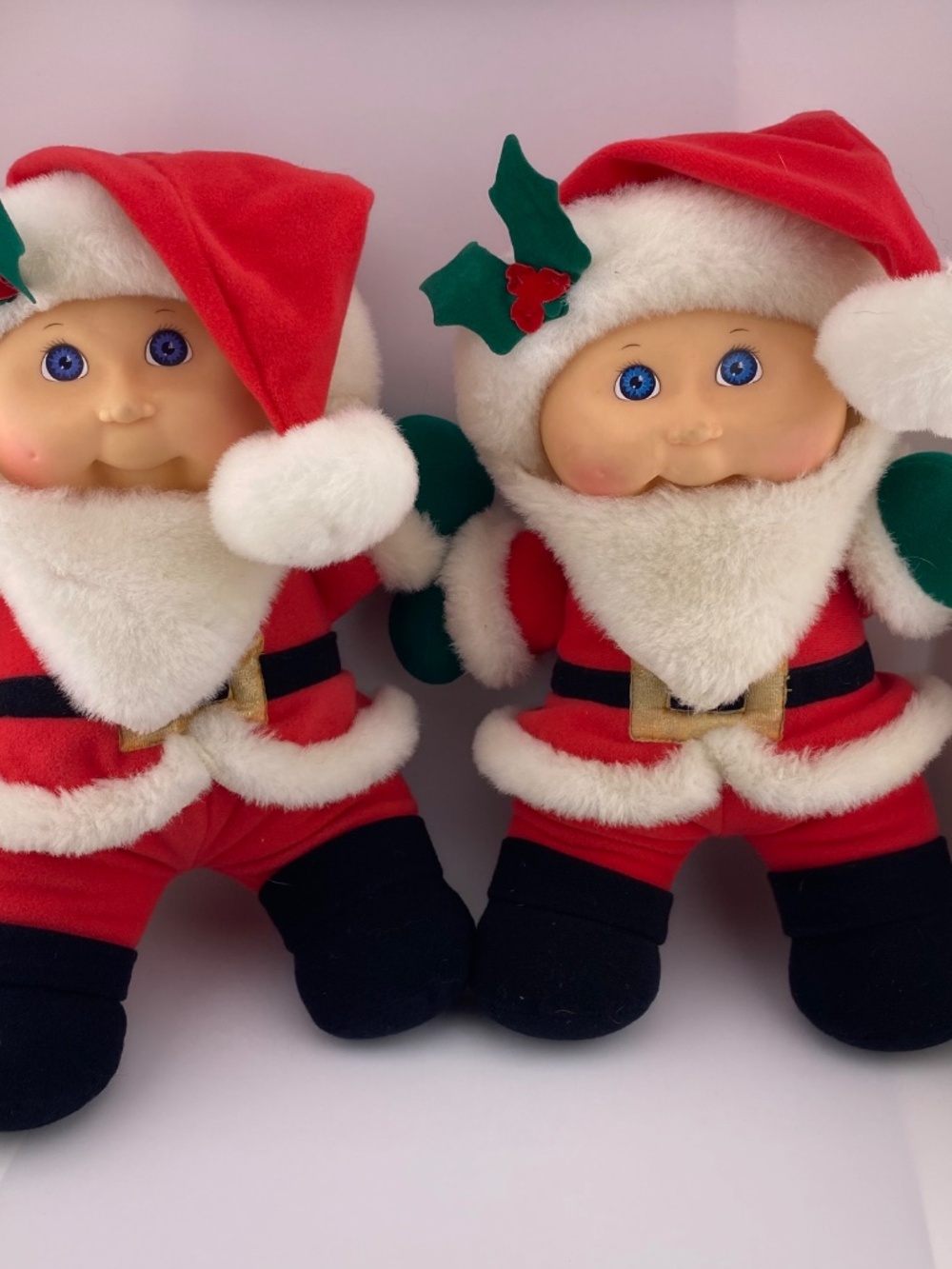 Vintage Pair Of 1992 Cabbage Patch Kids Holiday Edition Santa - Blue Eyes